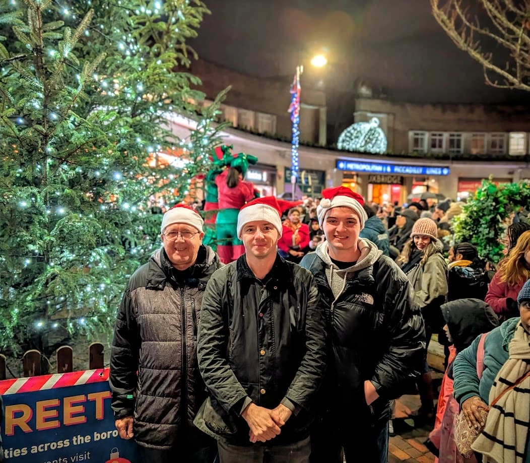 Uxbridge Christmas Lights 2025